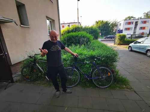 Warsaw to Konstacin Jeziorny by Bike