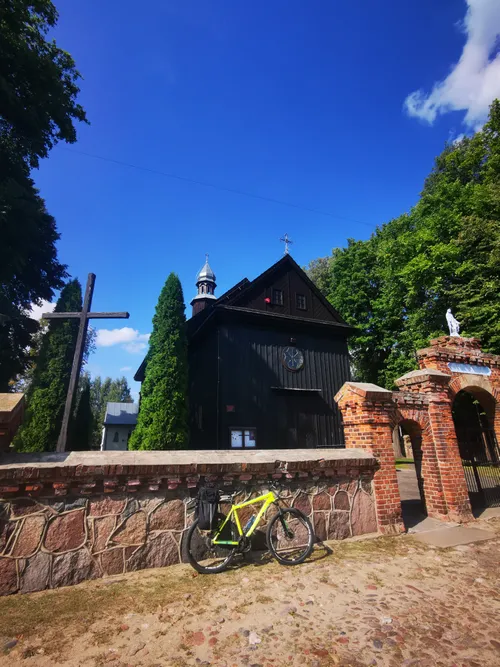 Lake Czernianskie by Bike