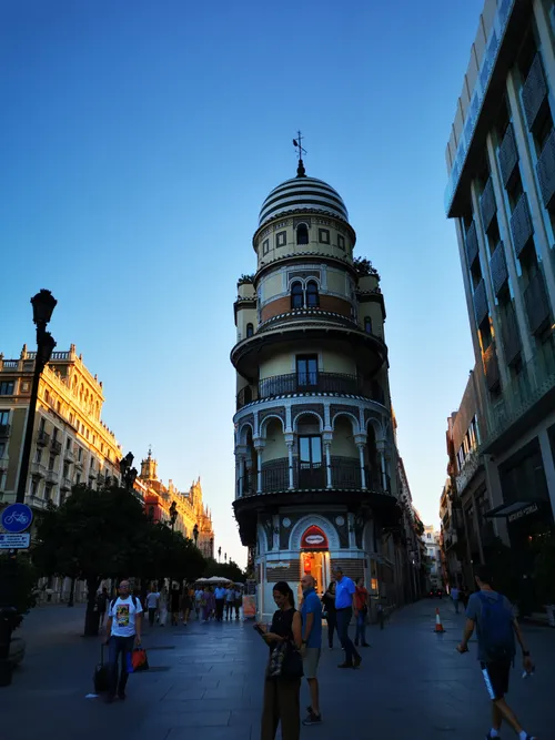 Exploring Sevilla by Bike