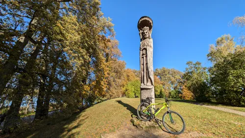 Statue near Trakai